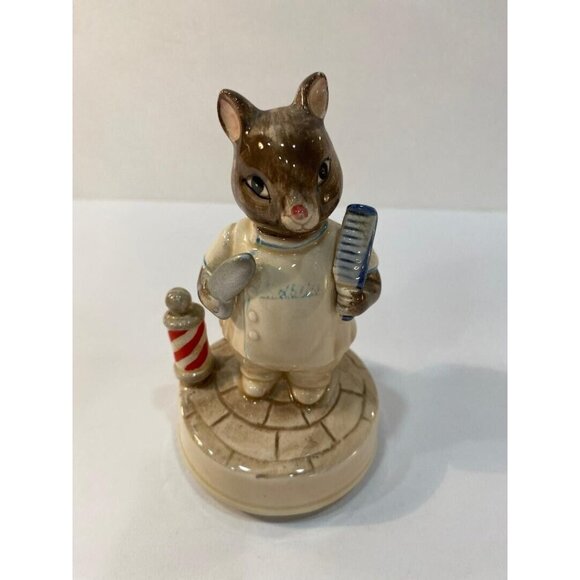 COUNTRY BARBER Musical Mouse Figurine Plays "Everything is Beautiful" SCHMID - Picture 1 of 5